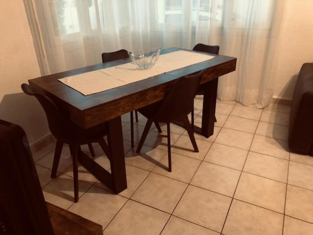 Votre Sejour A Sanary Dans Bas De Villa Avec Terrasse Vegetalisee Et Abritee Exposition Est Sud Ouest A 400M Du Centre Ville En Zone Pietonne Ou Tout Peut Se Faire A Pied Санари-сюр-Мер Экстерьер фото